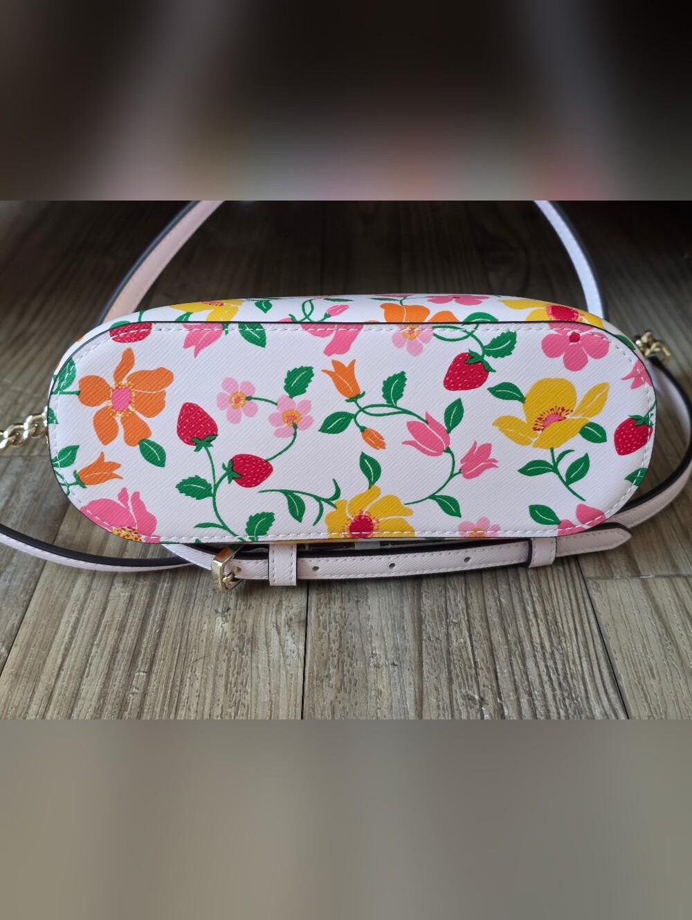 kate spade Small Dome Crossbody Strawberry Garden - Picture 5 of 9